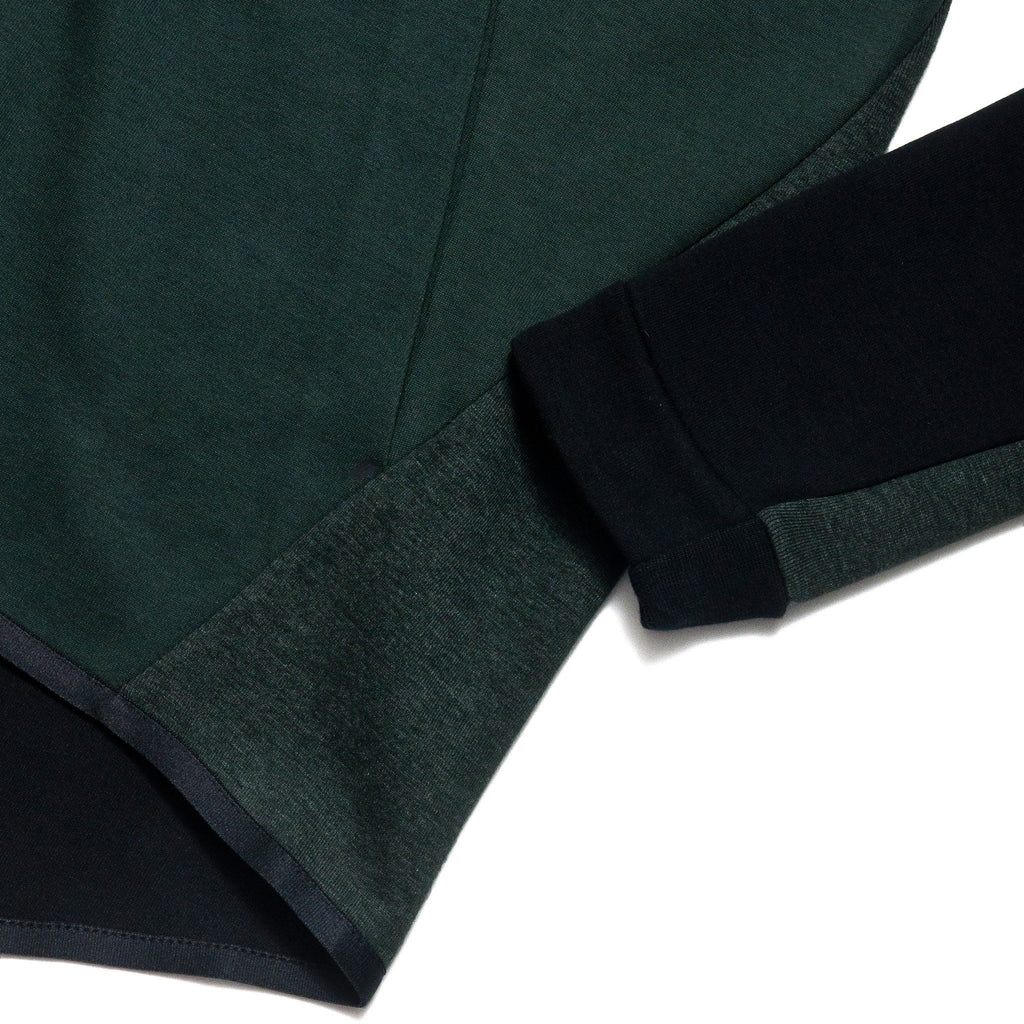 Nike Sportswear Tech Fleece Windrunner Outdoor Green/Black at shoplostofund, detail