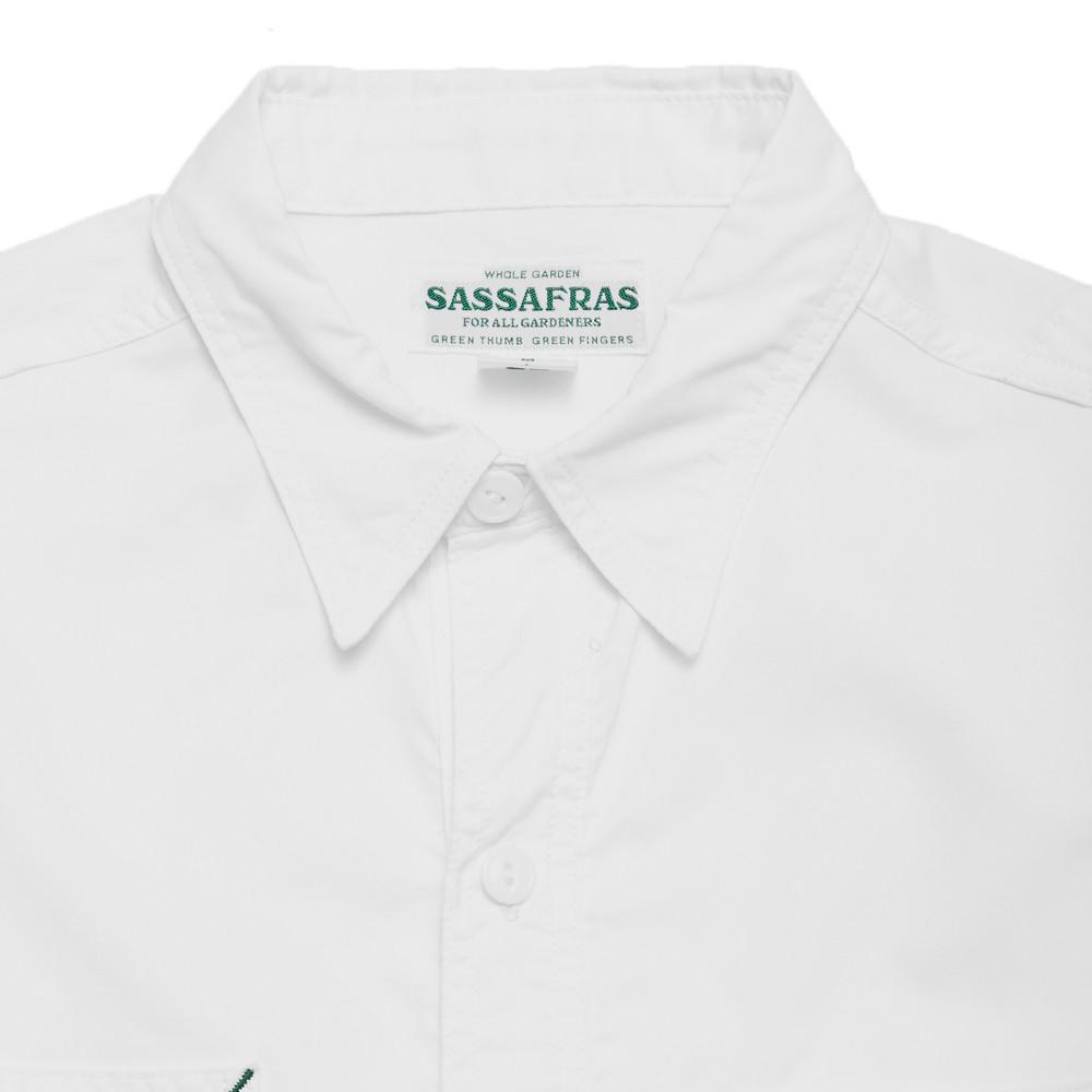 Sassafras Gardener Shell Half 1/2 White at shoplostfound, neck