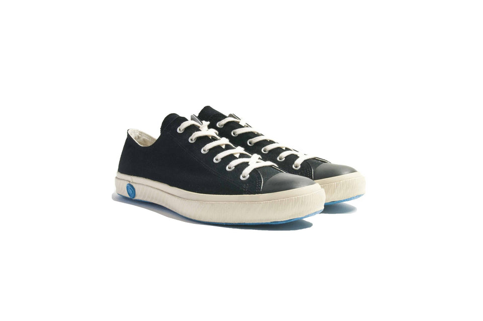 Shoes Like Pottery Low Top Vulcanized Sneakers, Black Canvas