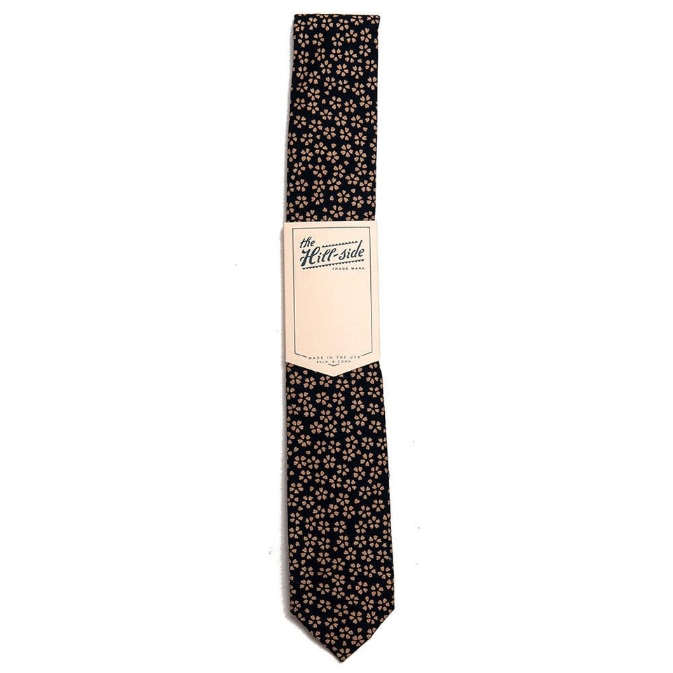 The Hill-Side Plum Blossom Print Tie Navy at shoplostfound, front