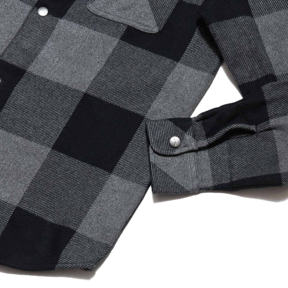 Carhartt W.I.P. L/S Graham Shirt Dark Grey at shoplostfound, cuff