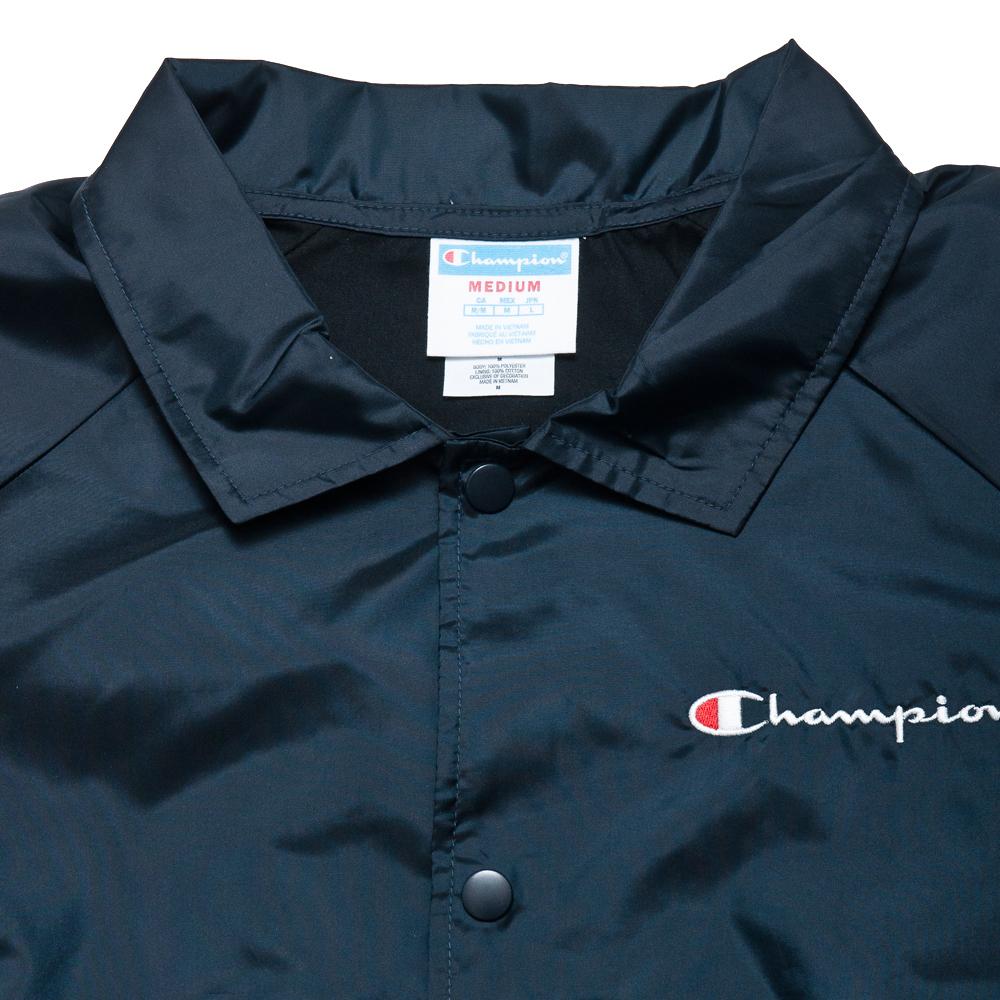 Champion W's Cropped Coaches Jacket Black at shoplostfound, neck