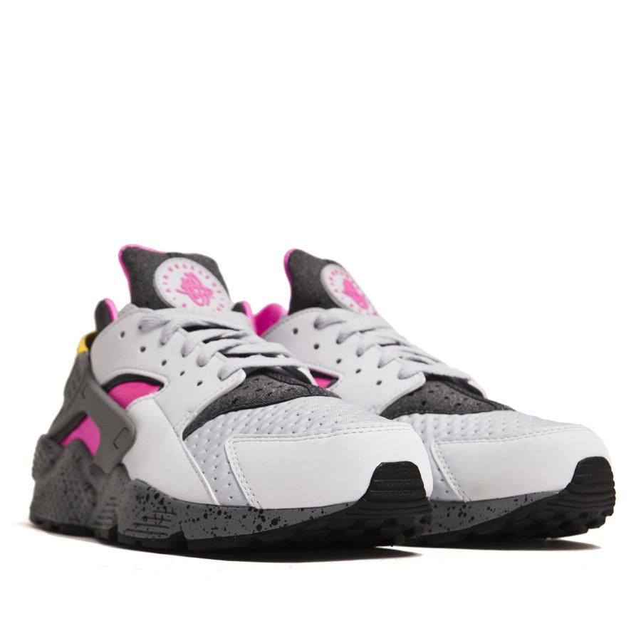 Nike Air Huarache SE Pure Platinum/Pink Blast 852628-002 at shoplostfound in Toronto, product shot