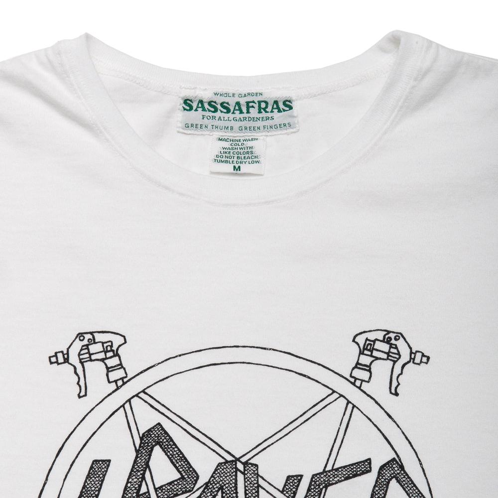 Sassafras Sprayer Tee White at shoplostfound, neck