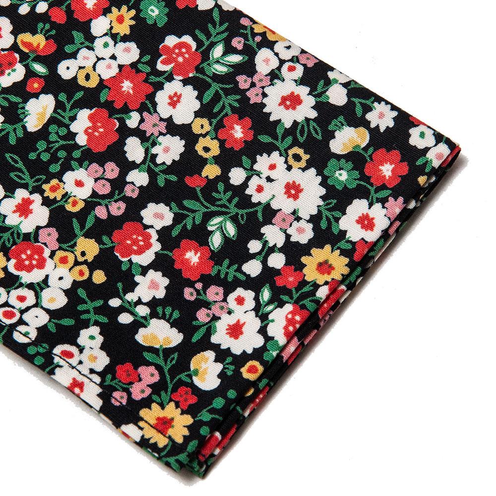 The Hill-Side Small Flowers Pocket Square Black at shoplostfound, detail