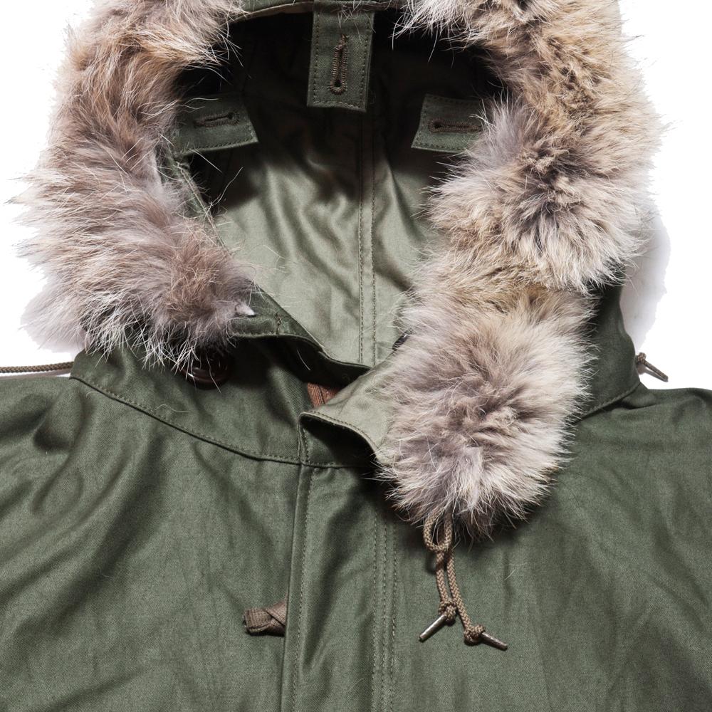 The Real McCoy's M-1948 Fishtail Mod Parka at shoplostfound, neck